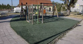 Završeni radovi na dječjem igralištu u Malom parku u Ivancu