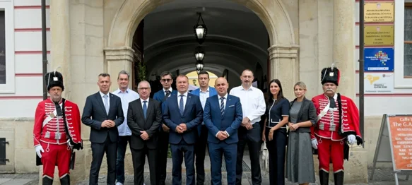 Vukovarsko-srijemska županija iskustva o Centrima izvrsnosti preuzima od Varaždinske županije