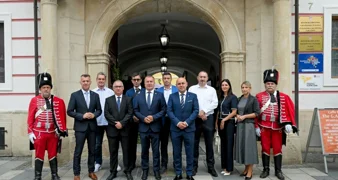 Vukovarsko-srijemska županija iskustva o Centrima izvrsnosti preuzima od Varaždinske županije