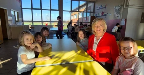 Osnovnoškolcima po 40 eura za kupnju pribora, srednjoškolcima jednokratna pomoć od po 140 eura