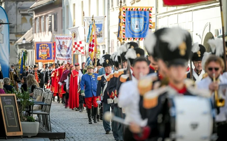 FOTO / VIDEO Purgari ugostili više od 200 sudionika, najpurgar Damir Puja opalio iz varaždinskog topa