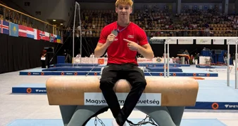 Mateo Žugec osvojio srebro na konju s hvataljkama na Svjetskom Challenge kupu