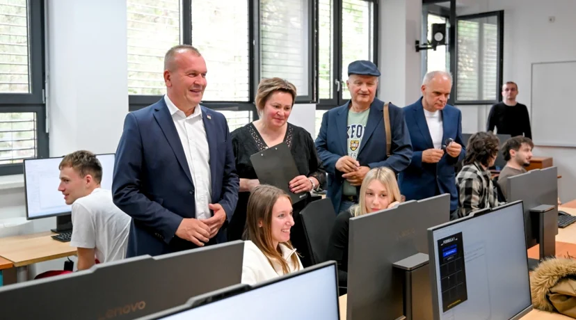 Tehnologija u službi znanja: Druga gimnazija Varaždin dobila suvremenu informatičku učionicu