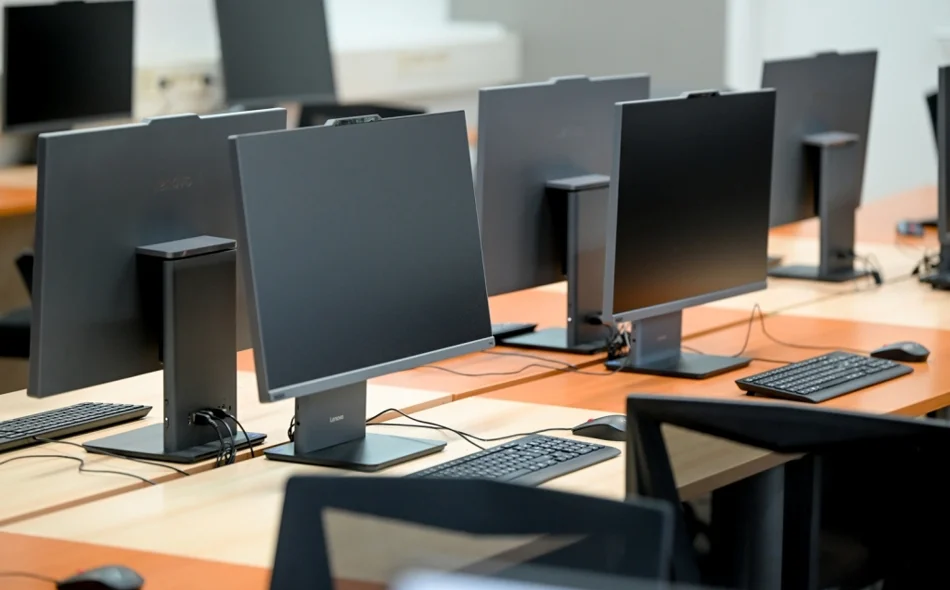 Tehnologija u službi znanja: Druga gimnazija Varaždin dobila suvremenu informatičku učionicu