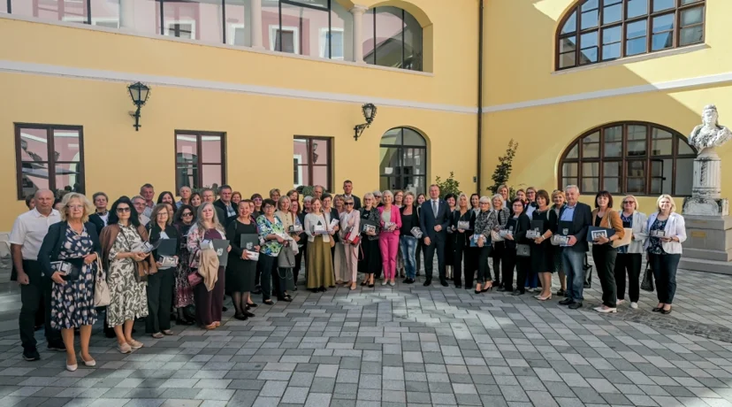 "Nijedan humanoidni robot neće moći u potpunosti zamijeniti učitelja"