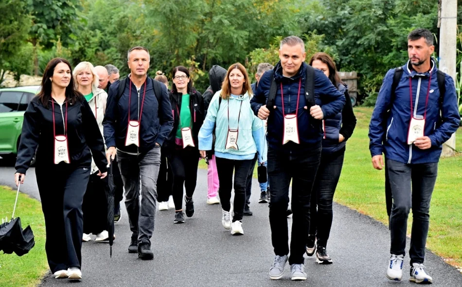 FOTO Ni kiša nije pokvarila raspoloženje sudionicima Wine &amp; Walka Cestica 2026.