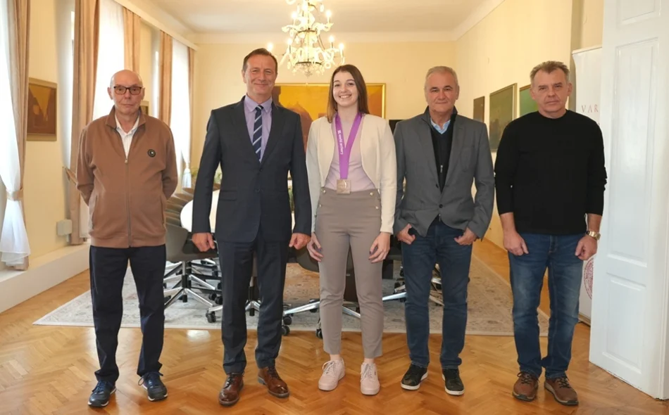 Prijem za Amandu Mlinarić i predstavnike Varaždinskog streličarskog kluba