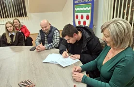 Studentima do 130 eura stipendija, srednjoškolcima novac za smještaj i prehranu