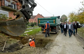 Pola milijuna eura za kanalizaciju u Novakovcu, u Kaštelancu se privode kraju radovi na sanaciji klizišta