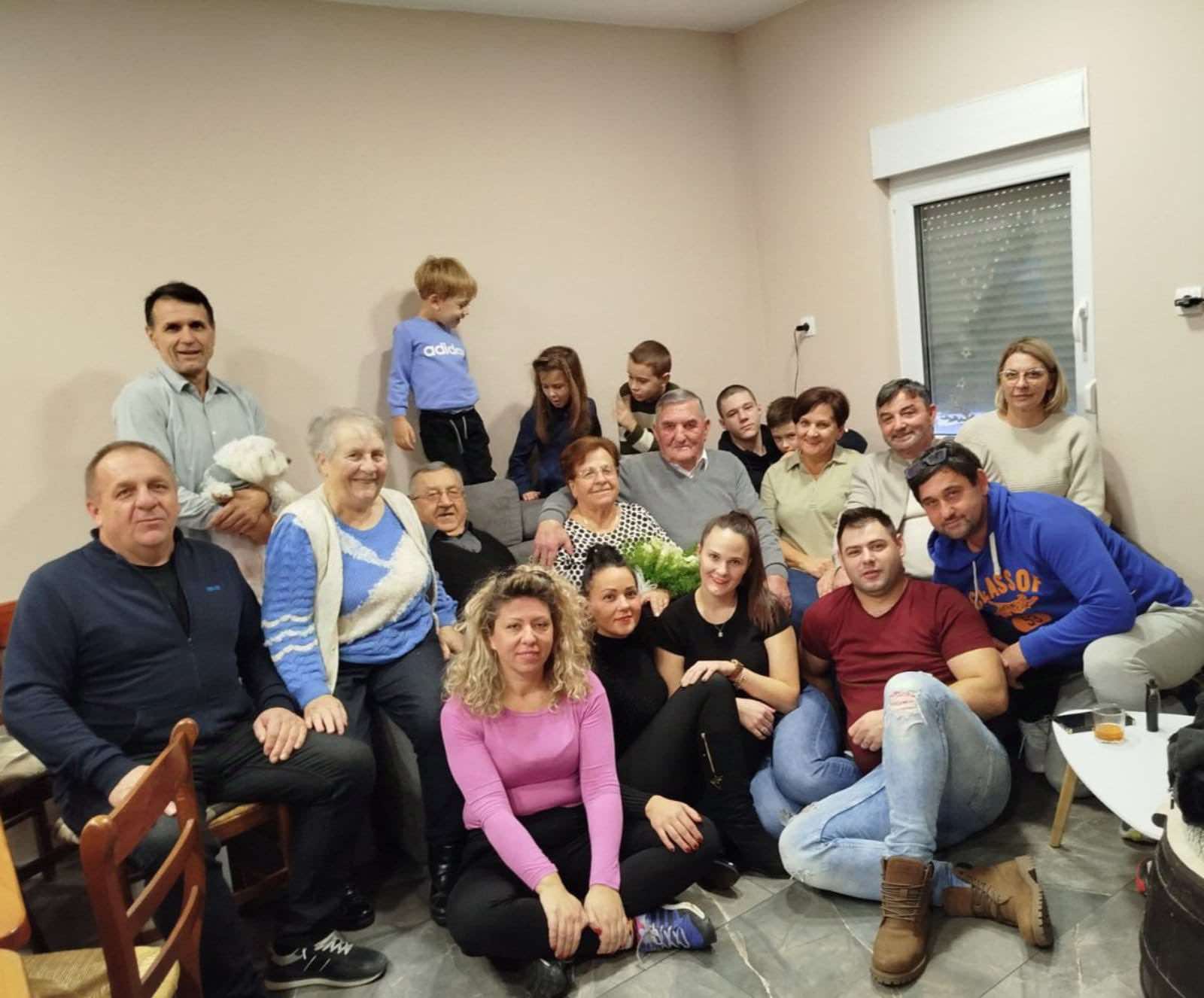 467483611 936161711516474 8243838184625628082 n