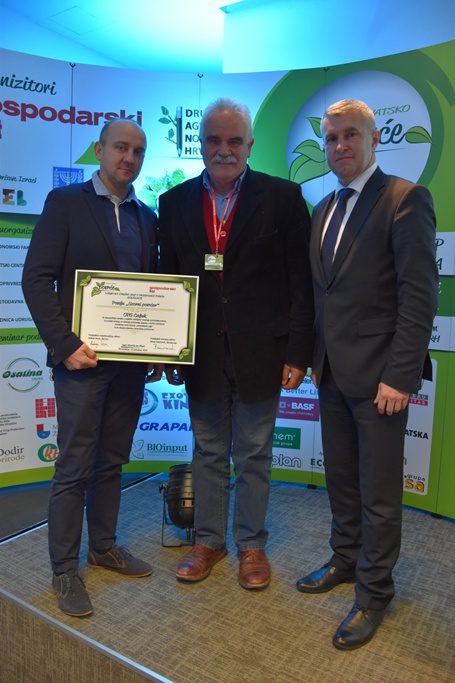 DSC 0404 scaled 20251204