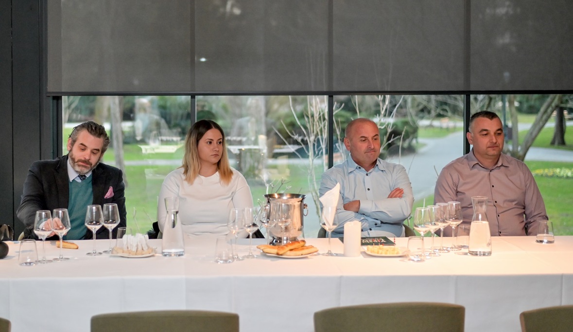 Decanter Dragurin Vincek Varazdinska zupanija vinari 2 20250221