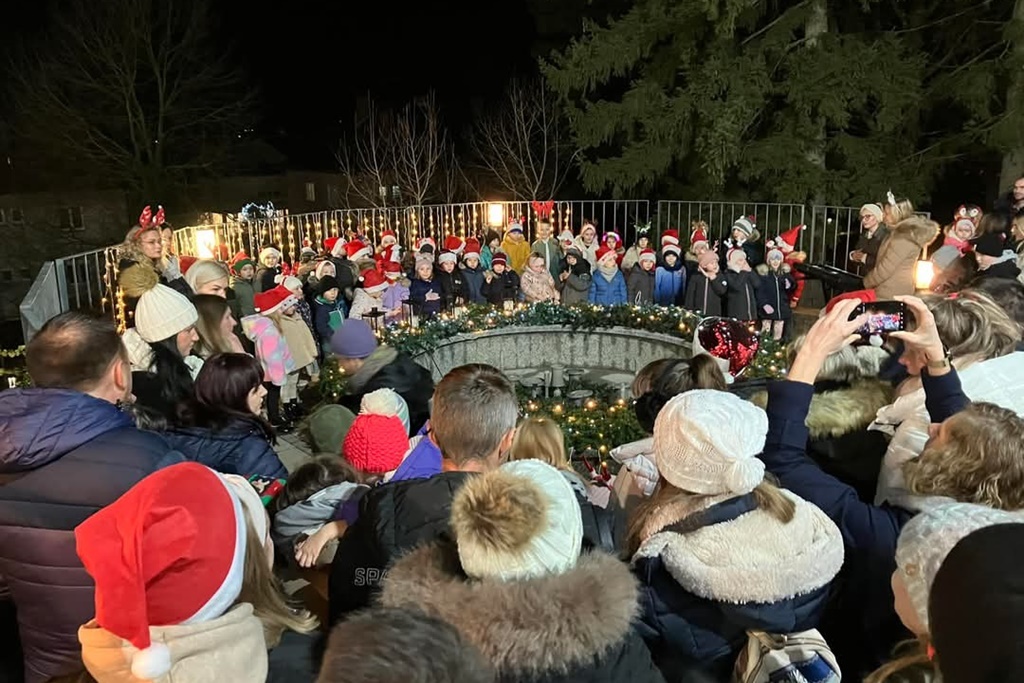 gnm paljenje prve adventske svijece 01 prosinac 2024 2 20241205