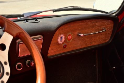 Oldtimer susret Varazdin Kapucinski trg foto Jan Kolaric 16 20250721.jpg