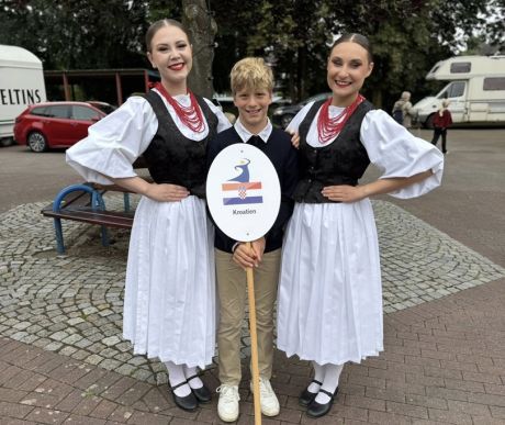 Varazdinski folkloni ansabl Njemacka 16 20250804.jpg