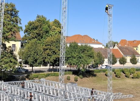 Spancirfest Grad Varazdin gradskim ulicama 3 20250818.jpg