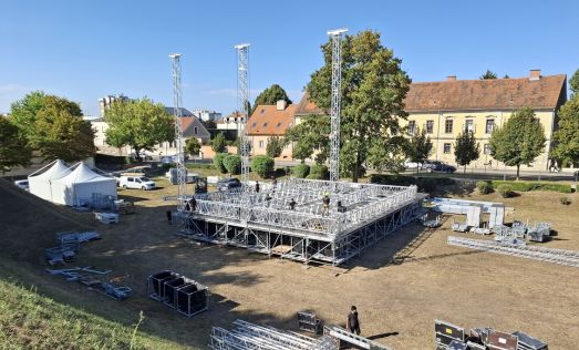 Spancirfest Grad Varazdin gradskim ulicama 5 20250818.jpg