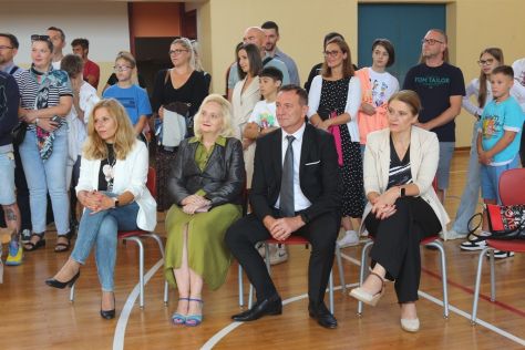 Varazdin prvasici prva osnovna skola 3 20250908.jpg