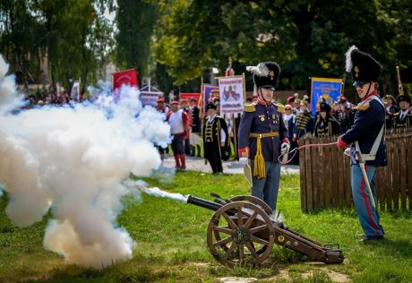 Susret povijesnih postrojbi Grad Varazdin 12 20250914.jpg