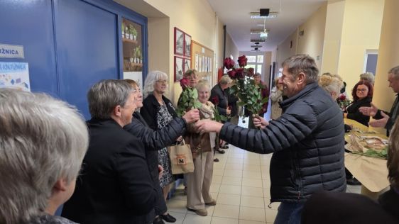 cestica-obljetnica mature 19.jpg