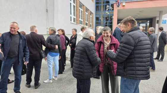 cestica-obljetnica mature 4.jpg