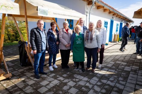 Otvori galeriju Etno_Voca_193.jpg