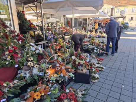 Otvori galeriju cvijece blagdan svi sveti 11 20251028.jpg