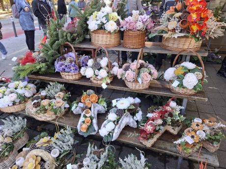 Otvori galeriju cvijece blagdan svi sveti 13 20251028.jpg