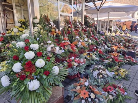 Otvori galeriju cvijece blagdan svi sveti 14 20251028.jpg