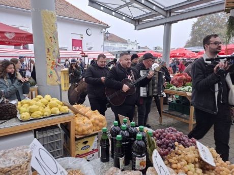 Bez zelja nema veselja Varazdinski plac Martinje 3 20251108.jpg