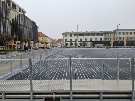 Ukrasavanje Advent Varazdin 11 20251113.jpg