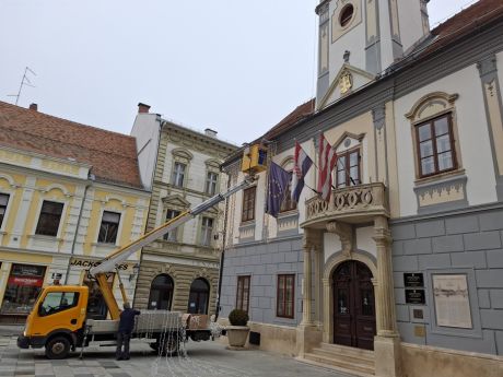 Ukrasavanje Advent Varazdin 2 20251113.jpg