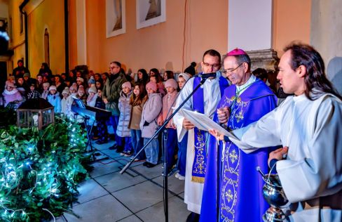 advent vz-prva svijeca 8.jpg