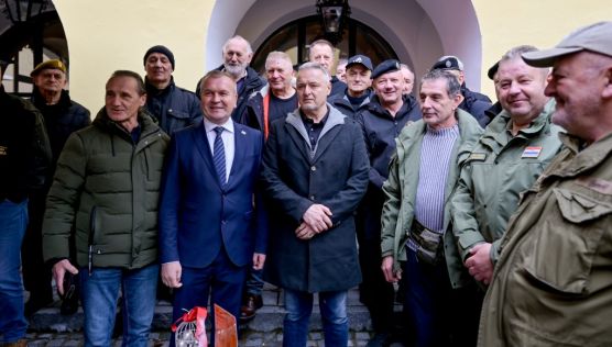 batch_Thompson 14.jpg