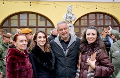 batch_Thompson 49.jpg