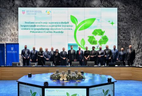 batch_VRH_1502 1.jpg