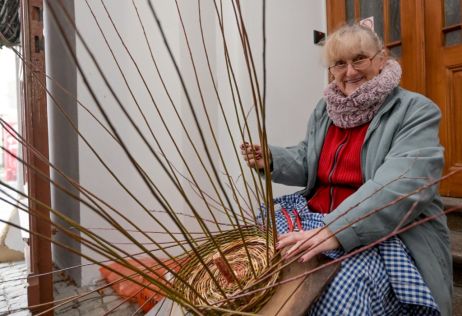 batch_advent_u_atriju_kolaci_sarma_zaklada_vita_2025 11.jpg