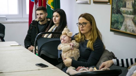 batch_221225-novorodjeni-marusevec-04 Large.jpg