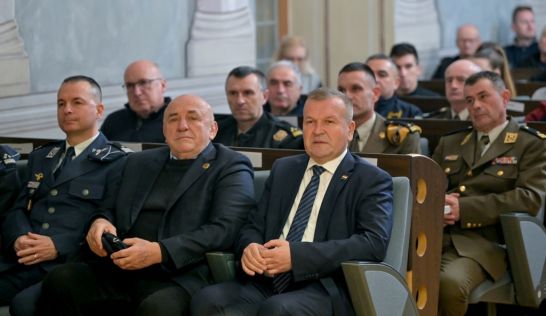 batch_Piloti_HRZ 19.jpg