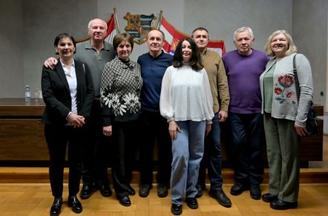 batch_Piloti_HRZ 42.jpg