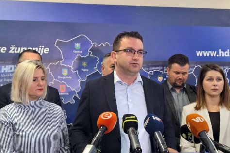 hdz vzz press 6 1.jpeg