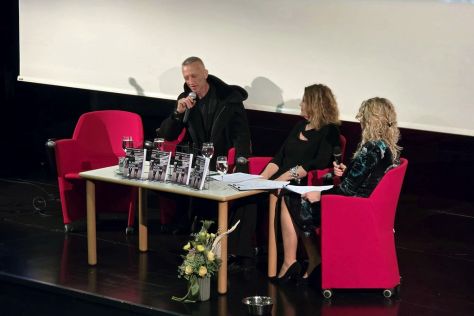 gnm - knjiznica - predstavljanje knjige 2.jpg