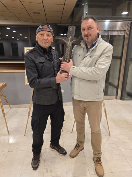 gnm - knjiznica - predstavljanje knjige 7.jpg