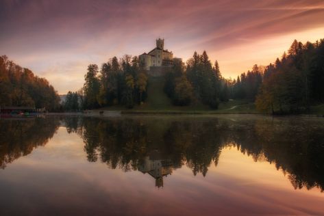 batch_Dvor Trakoan.jpg