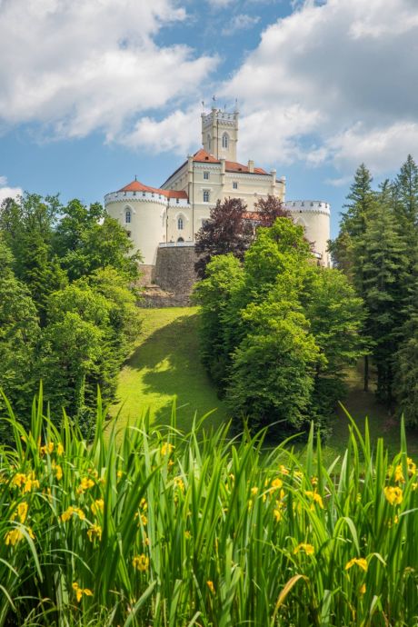 batch_Dvor Trakoan 2.jpg