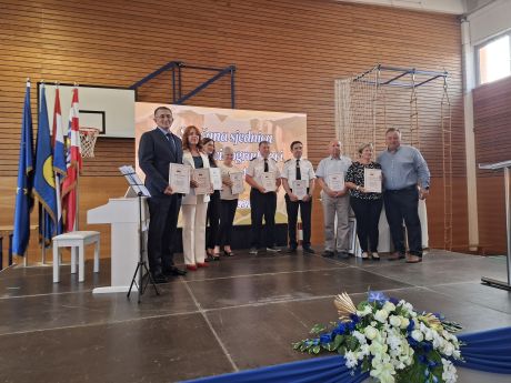 Svecana sjednica Opcinskog vijeca Opcine Vidovec 12.jpg