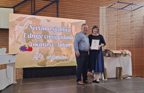 Svecana sjednica Opcinskog vijeca Opcine Vidovec 8.jpg