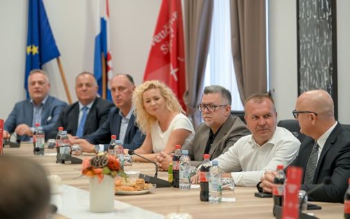 batch_Posjet_zupana_Vukovarsko_srijemse_zupanije 57.jpg