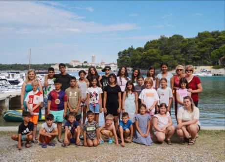 batch_4_6aaa4e67a5335.jpg
